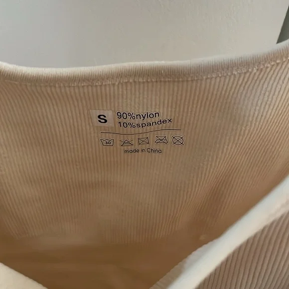 OQQ bodysuit - Picture 2 of 3